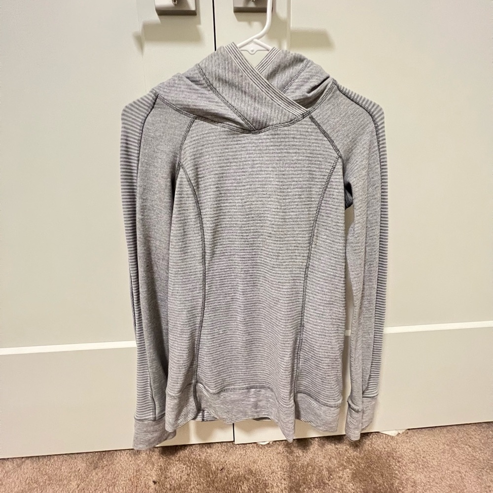 Lululemon Think Fast Pullover
